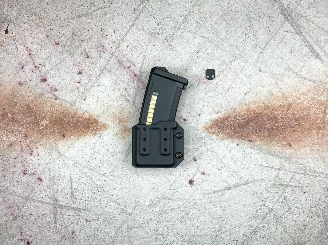 Deadly Customs M4 5.56 Magazine Holster